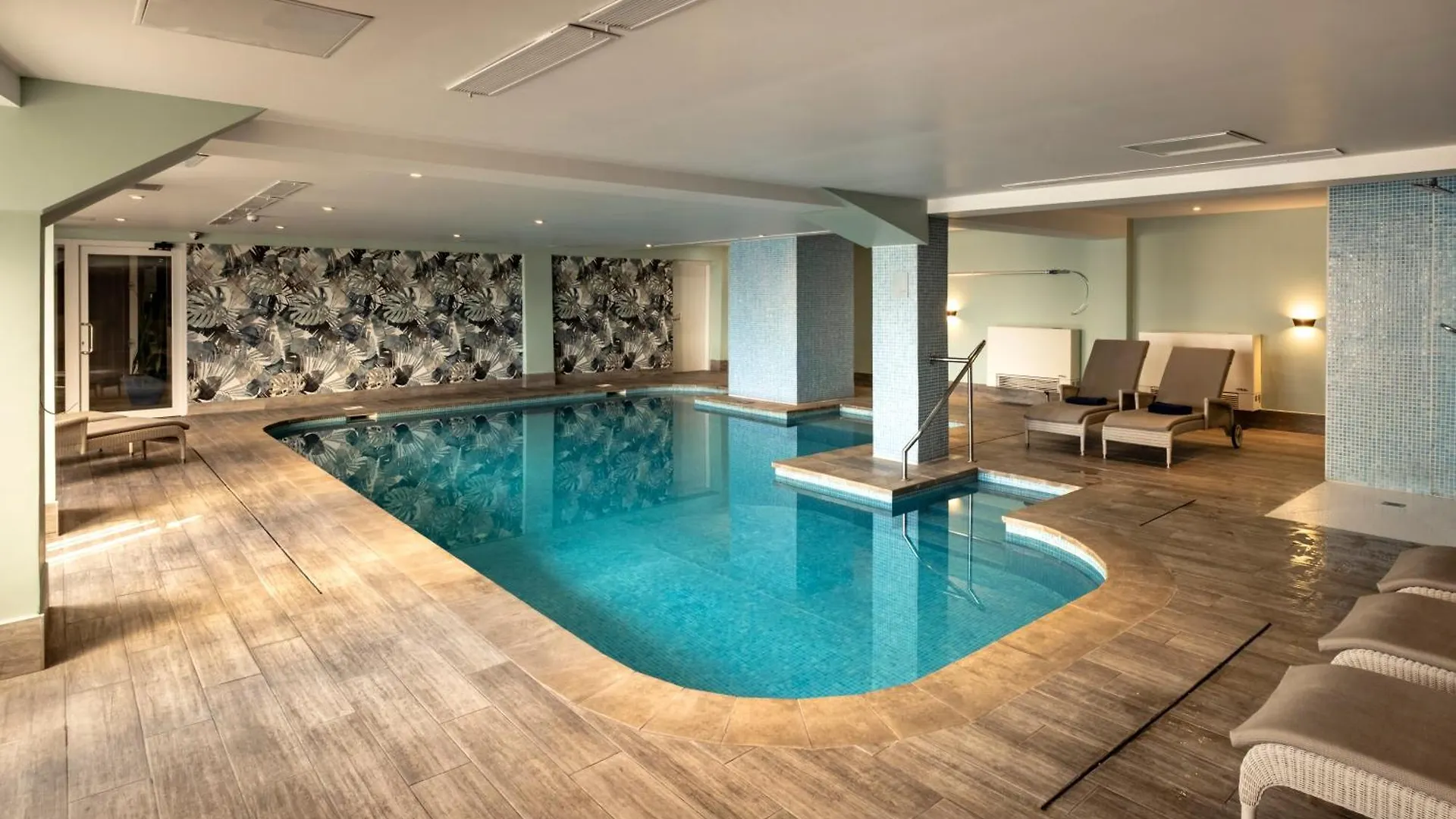 Waterfront Hotel Sliema