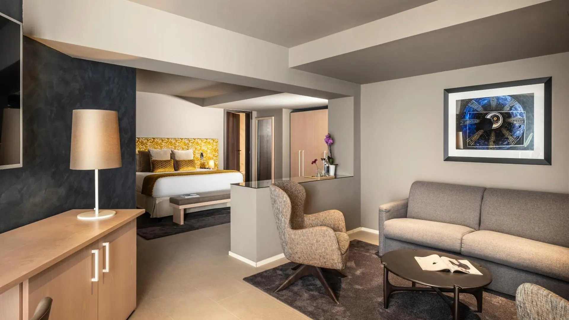 Waterfront Hotel Sliema 4*,  Malta