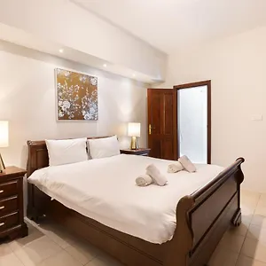  Apartament Just Minutes From The By Jl